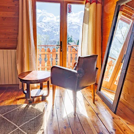 Grand 12p Chalet Allos